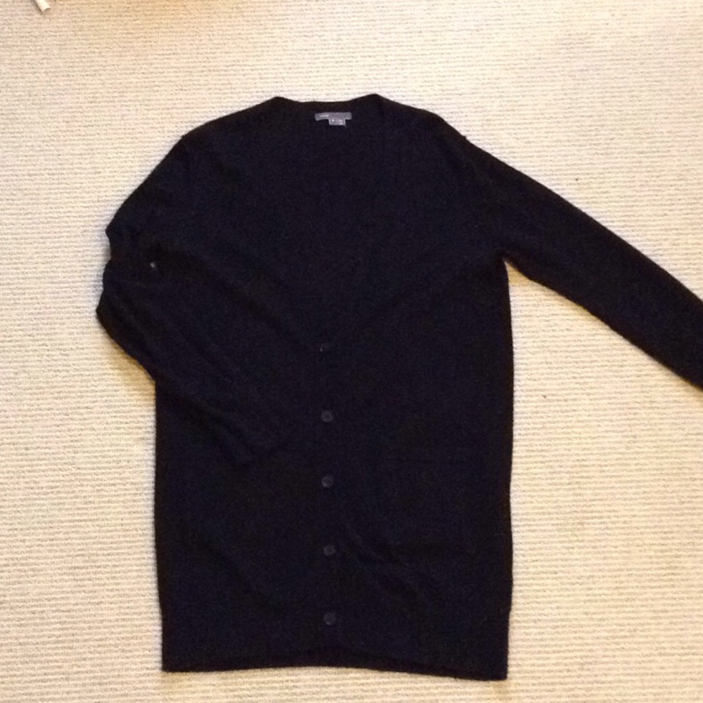 100% cashmere Vince cardigan